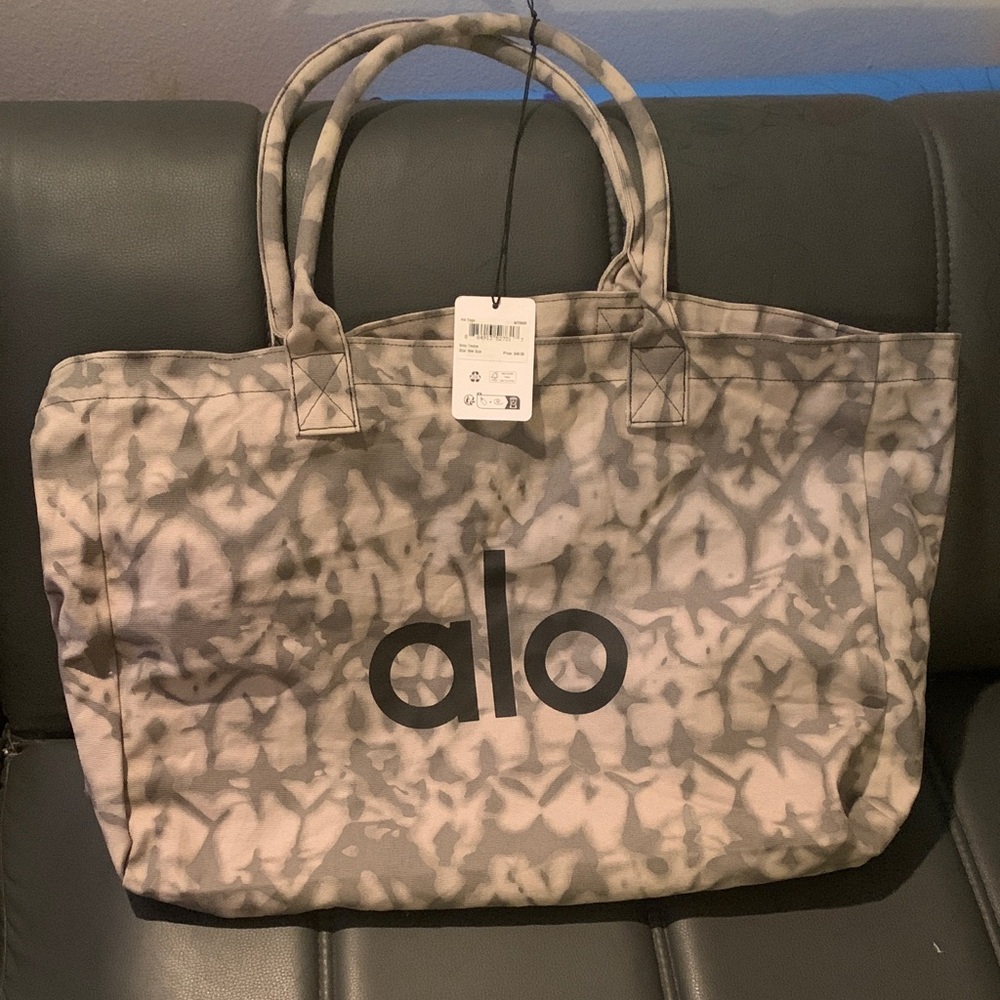 ALO Yoga Camouflage Tote Bag